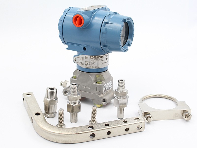 Pressure Transmitter 3051CD2A22A1KS2B4I1M5Q4Q8P1V5Q15HR5 Rosemount